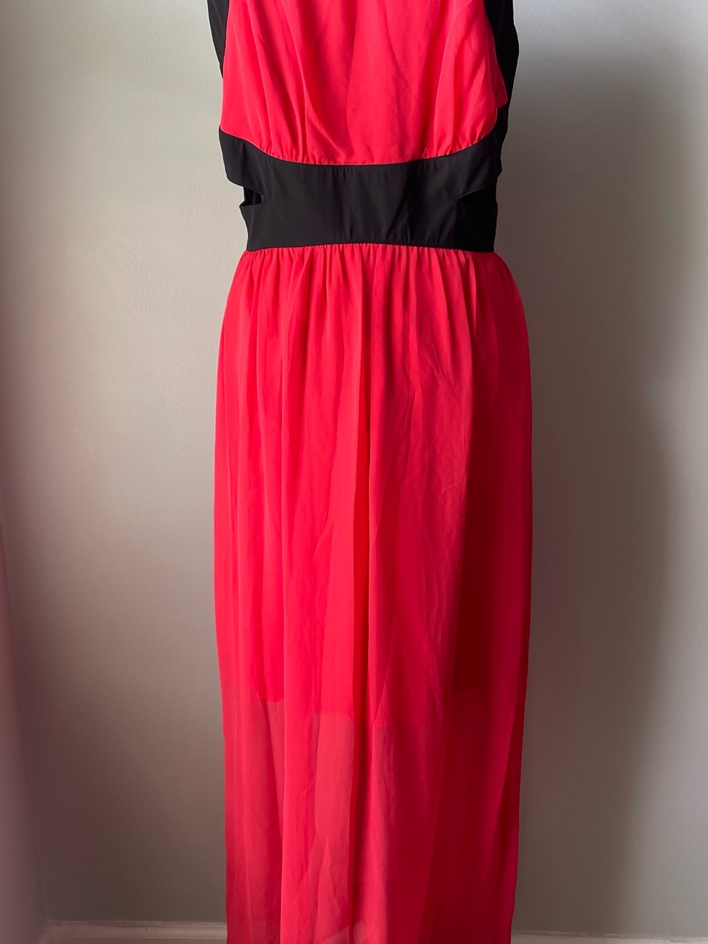 Sweet Storm Black and Bright Coral Sleeveless Maxi Dress